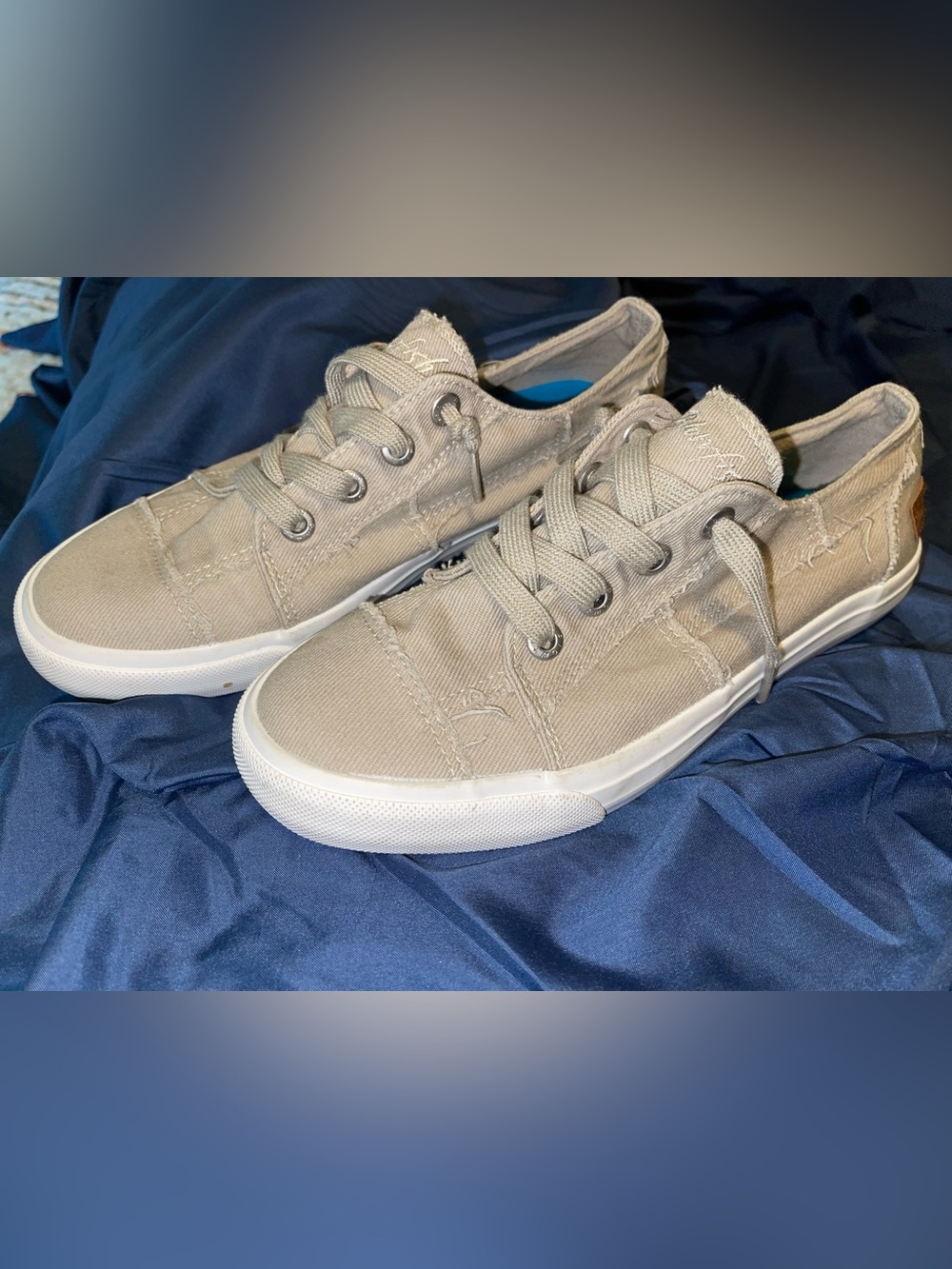 Blowfish Casual Women's Canvas Sneakers in Taupe